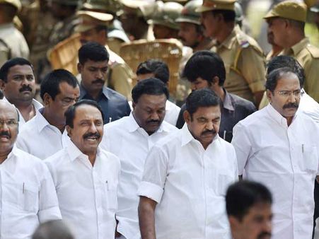 TN CM Edappadi Palanisamy sacks TTV Dinakaran from AIADMK