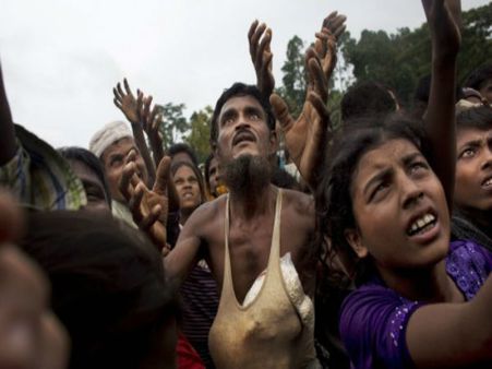 Myanmar: Rohingya rebels declares one-month ceasefire as exodus