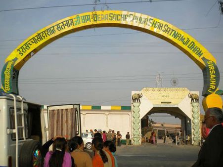 Police arrest Dera I-T head for destroying evidence