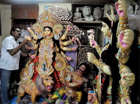 Durga immersion till 10 pm, Mamata government tells Calcutta HC