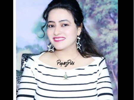 Honeypreet Insan's pictures pasted at police stations along Nepal border