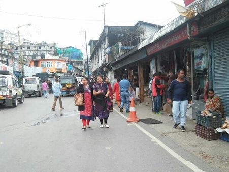 GJM ends 104 day strike in Darjeeling