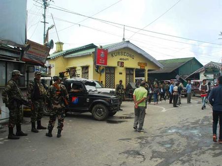 Darjeeling Hills closed: Gurung vows to restrict movement of cats, dogs too