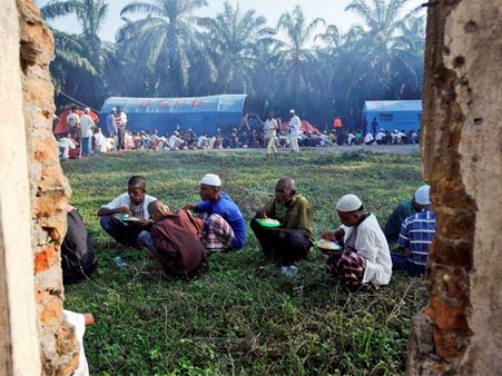 Rohingya crisis: India to send relief materials for refugees in Bangladesh