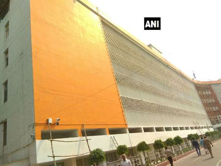 UP: Saffron hue for CM office in Lucknow, work underway