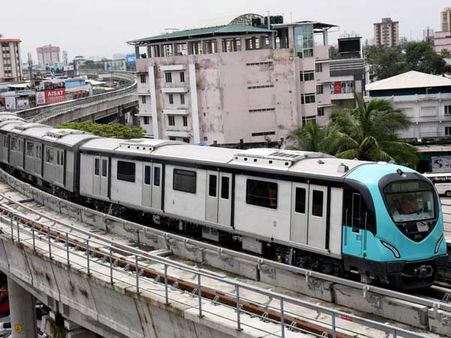 Bengaluru's MG Road metro develops faulty structure; BMRCL seeks 10 days to fix