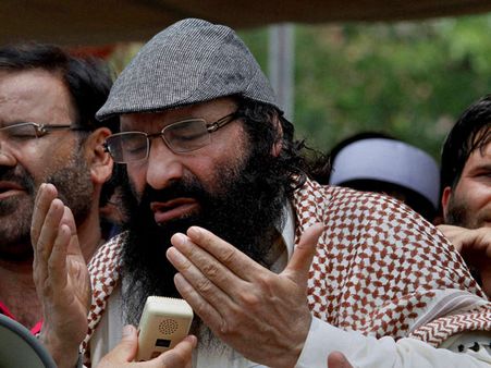 Hizbul Mujahideen offers Rs 20 lakh reward to kill J&K minister