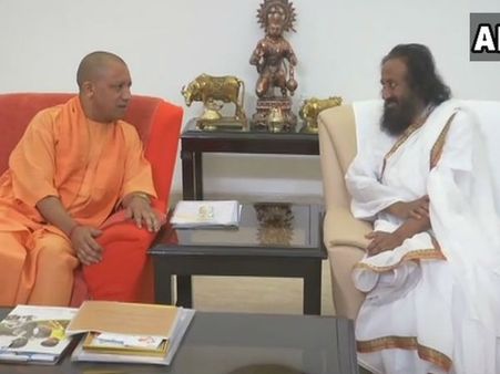 Ram temple issue: Sri Sri Ravi Shankar meets UP CM Yogi Adityanath