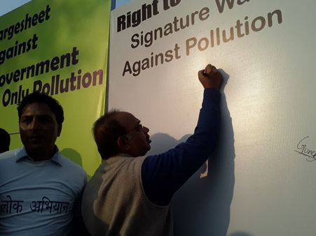 Bjp's Vijay Goel slams Arvind Kejriwal on Delhi Pollution