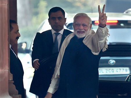 'Vikas has won' says Modi after Gujarat, Himachal win