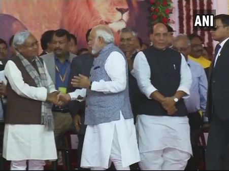 Modi to Nitish: CM Rupani’s swearing-in ceremony or BJP-led NDA’s show of strength?