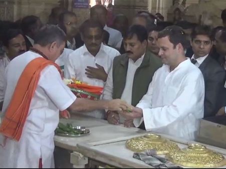 Rahul Gandhi flags off Gujarat tour, offers prayers at Somnath temple