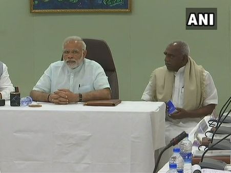 Lakshadweep: PM Modi reviews situation in Cyclone Ockhi-hit areas