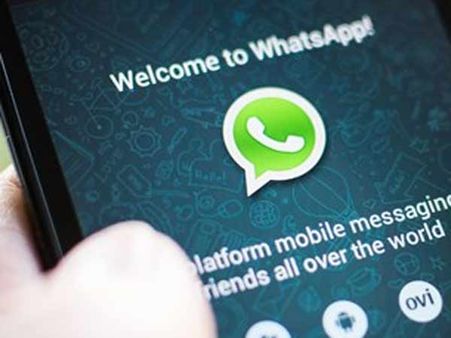 Middle finger emoji: WhatsApp gets legal notice