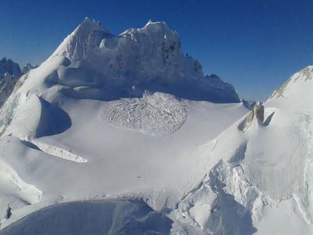 Swedish skier killed after avalanche hits Gulmarg in Kashmir