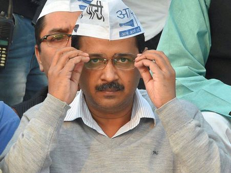 After Jethmalani another advocates walks out of Kejriwal defamation case