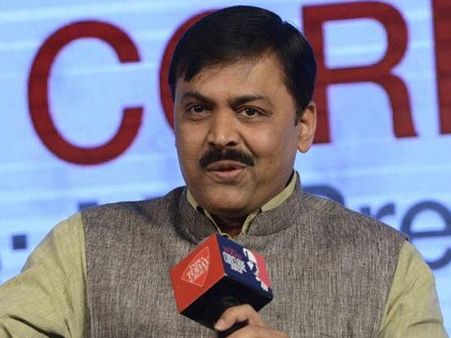 Nehru's governance model made only 'Congressis' rich: BJP hits back at Rahul