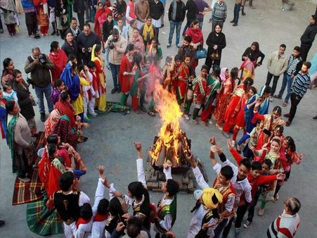 Lohri 2018: Bonfires lit, rapturous celebrations held across country
