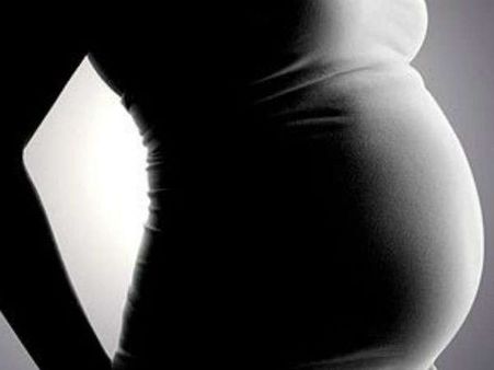 Can I have the Covid-19 vaccine if I'm pregnant? Here's what govt says