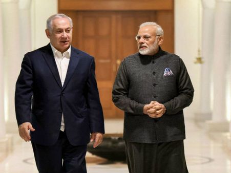 Netanyahu receives ceremonial reception at Rashtrapati Bhawan in Delhi