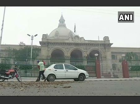 What happens when farmers throw potatoes to protest against Yogi govt? They get arrested