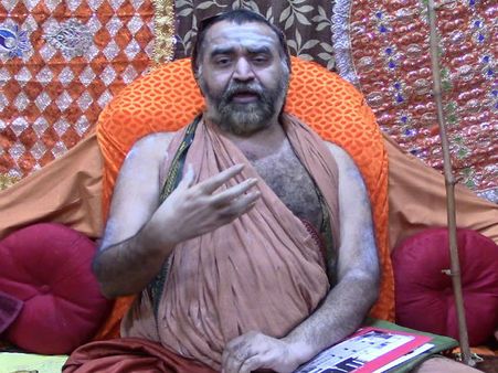 Who is Vijayendra Saraswathi? Next head of Kanchipuram mutt