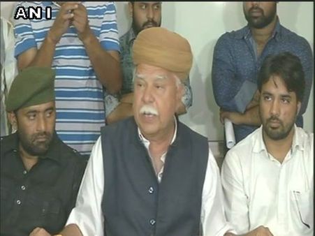 ‘There is more to come’: Karni Sena chief denies withdrawal of Padmaavat protests