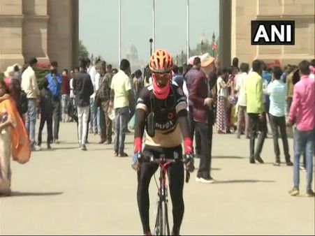 C’garh cop wants Bastar to get rid of conflict zone tag, takes up 6,000 kms peace journey on bicycle