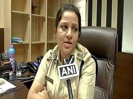 D Roopa, who exposed 'VVIP treatment' for Sasikala, refuses to accept 'Namma Bengaluru Awards'