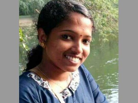 Kerala: Father opposes inter-caste marriage, stabs daughter to death