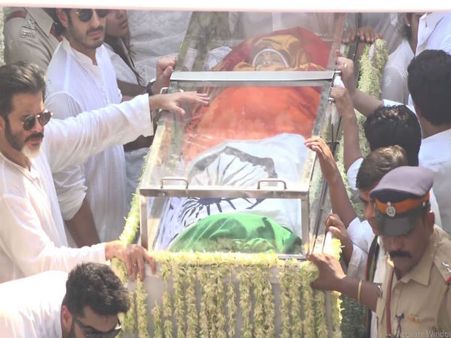 Sridevi: After immersing ashes, Boney Kapoor to fly to Haridwar to offer prayers