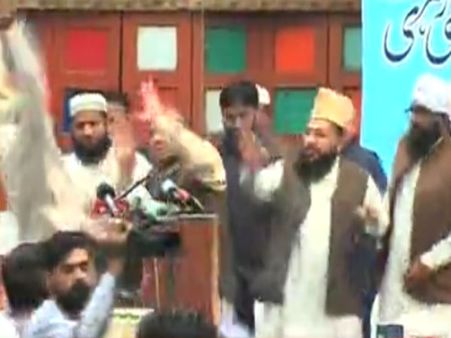 Pakistan: Shoe hurled at former PM Nawaz Sharif at madrasa in Lahore