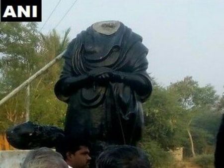 'Schizophrenic' CRPF personnel arrested for vandalising Periyar statue