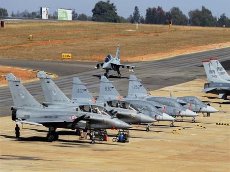 IAF's MiG-27 fighter jet crashes near Pokhran