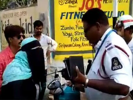 Hyderabad: Video of woman misbehaving with traffic police goes viral