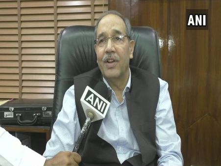 Jinnah's portrait there even at Sabarmanti Ashram, why no protest on that, asks AMU VC