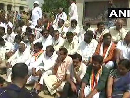 BSY's swearing-in: Congress, JD (S) stage protest at Gandhi statue in Vidhana Soudha