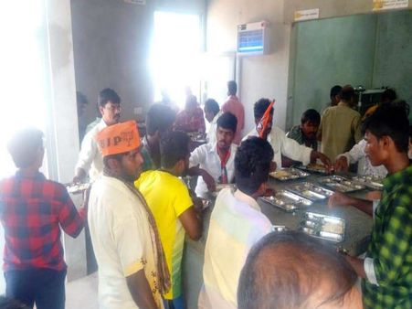 Food politics hits Karnataka? Campaign-weary BJP workers satiate hunger pangs at Congress’ canteens