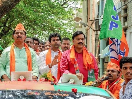 No campaigning in Bellary, Supreme Court tells Janardhan Reddy
