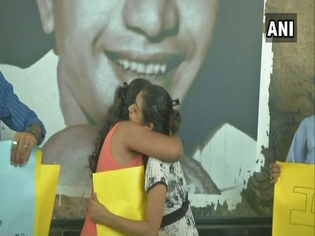 Hugs in the time of hatred: Kolkata stands up against moral policing