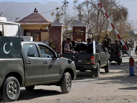 Nawaz Sharif 26/11 remarks: Pak Army comes to huddle, to meet PM