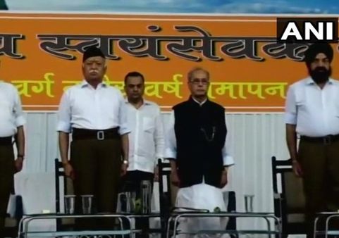 Daughter Sharmistha rules out Shiv Sena's 'Pranab Mukherjee for 2019' theory