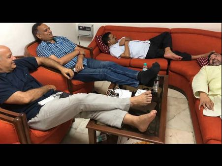 We have no option but to sit on 'dharna': Kejriwal in video message from L-G's office