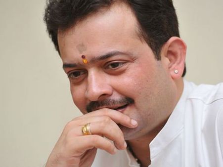 MP: Spiritual leader Bhayyuji Maharaj kills self, suicide note found