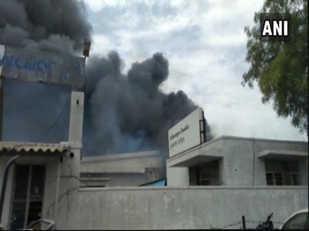 MP: Fire at a cardboard factory in Gwalior