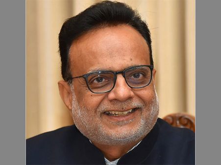 Siding with seamsters? ED joint director asks Revenue Secy Adhia