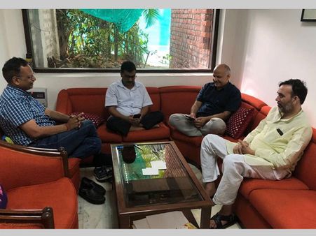 AAP dharna enters day 3, Manish Sisodia starts indefinite hunger strike