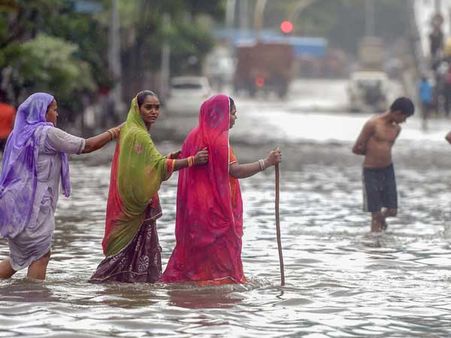 Weather forecast for June 15: Mumbai rains to increase