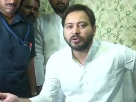 RJD to support JD(U) if Nitish Kumar decides to retire: Tejaswi