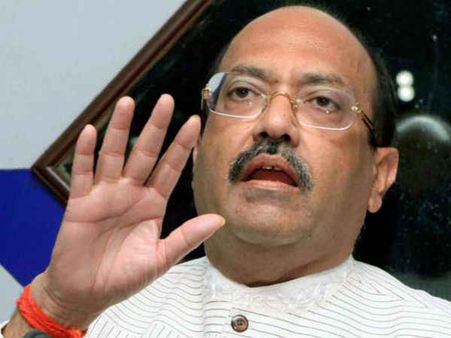 Amar Singh meets Yogi, triggers speculation of joining BJP